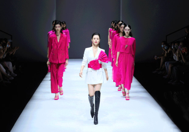 對話主理人丨YAOLY姚領深圳時裝周專訪